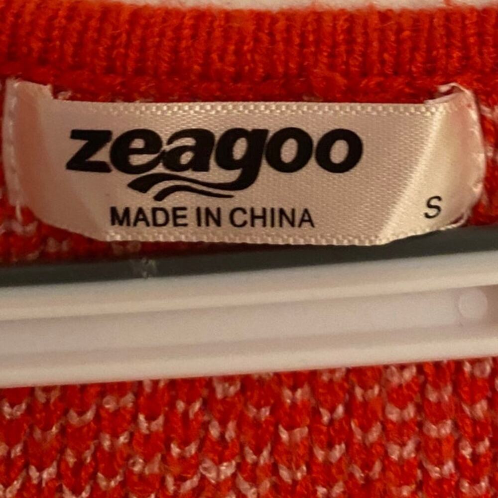 Zeago Ugly Red Christmas Sweater Size S Long Sleeves Cozy Warm - Picture 4 of 6